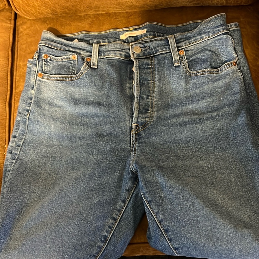 Levi’s Wedgie Straight jeans